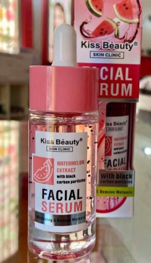 Facial con Extracto de Sandía y partículas de carbón negro  Kiss Beauty Skin Clinic.