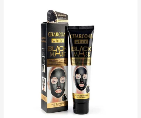Mascarilla Wokali Charcoal White Black Mask  de limpieza profunda y efecto peel-off.